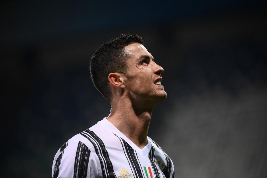 El jugador portugués tendría ya un pie fuera de la Juventus, pero primero terminará su participación en la Eurocopa. (Foto: AFP)