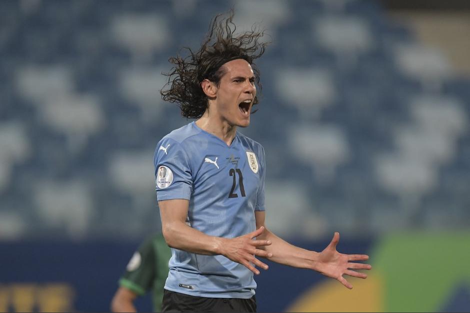 Edinson Cavani marcó uno de los goles para la victoria de Uruguay ante Bolivia. (Foto: AFP)