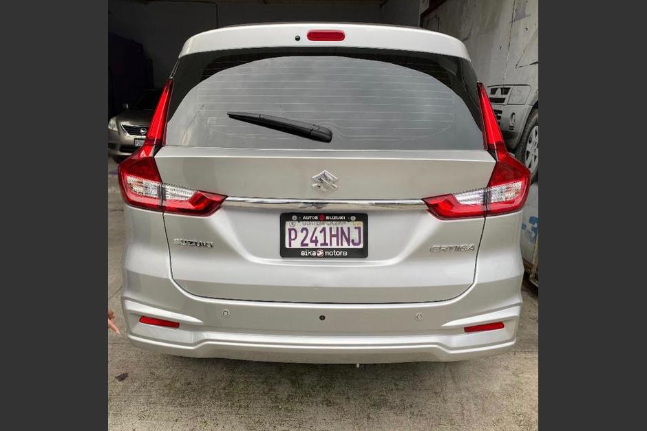 Un veh&iacute;culo en el que viajaba una familia fue robado a mano armada en la zona 1. (Foto: Cortes&iacute;a)