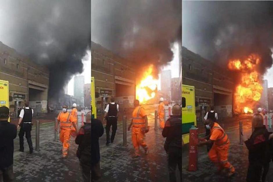 Una fuerte explosi&oacute;n se produjo en una estaci&oacute;n de tren en Londres. (Foto: Captura de video)