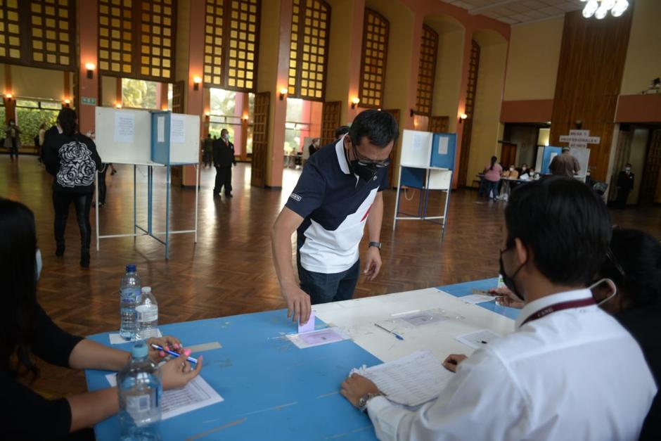 El 26 de febrero se llevó a cabo la primera vuelta en el CANG para elegir a magistrados titulares y suplentes para la CC. (Foto: Wilder López/Soy502)