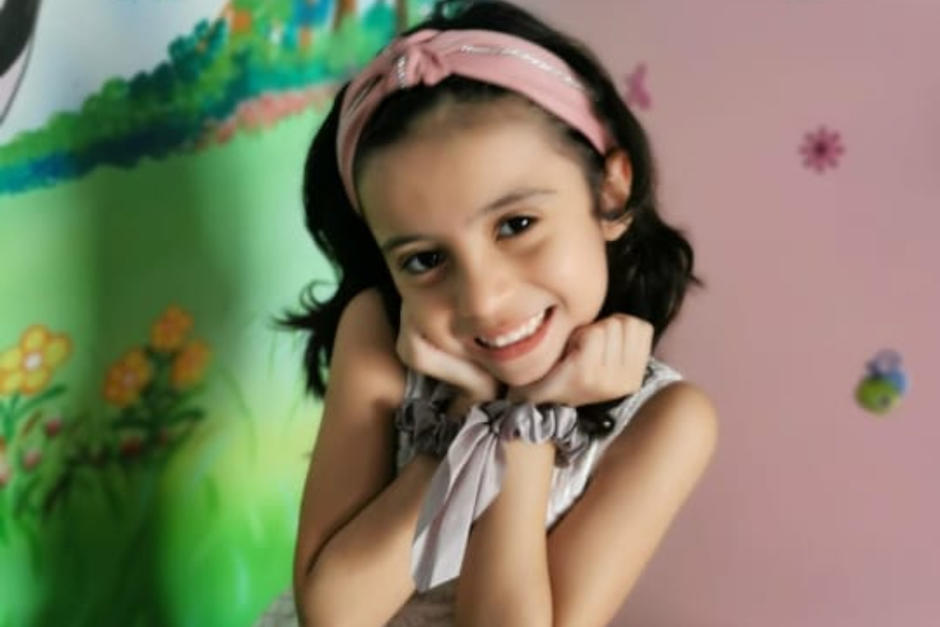 Camila de 6 a&ntilde;os lucha entre la vida y la muerte al presentar s&iacute;ntomas de una enfermedad que a&uacute;n desconocen. (Foto: Massy Carrillo)