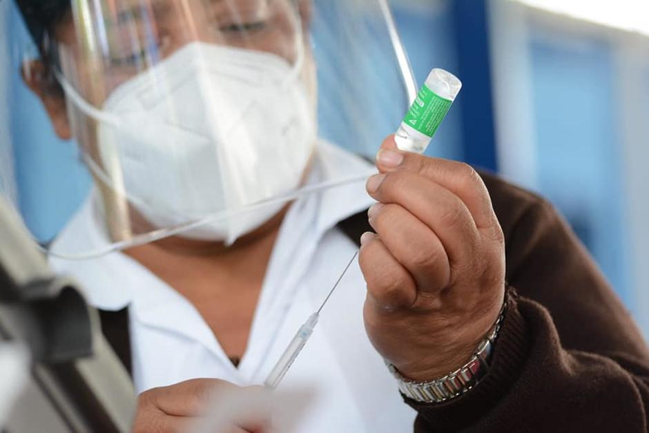 En la segunda fase de vacunaciÃ³n ya se incluye a algunos sectores de la poblaciÃ³n general. (Foto: Ministerio de Salud)