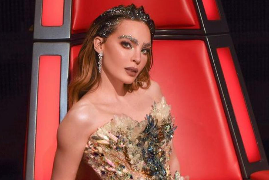 Belinda bail&oacute; el "Sapito" junto a una aspirante de "La Voz Kids": (Foto: Instagram)