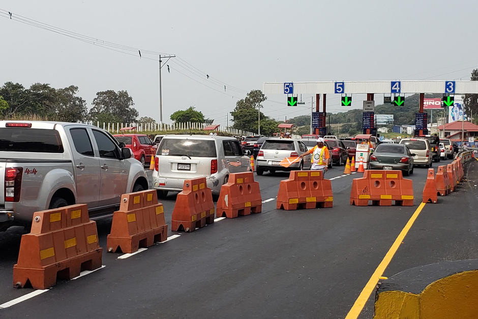 Durante los d&iacute;as de la Semana Santa, la empresa encargada de administrar la autopista Pal&iacute;n-Escuintla, prev&eacute; alta circulaci&oacute;n de veh&iacute;culos. (Foto: Siva)