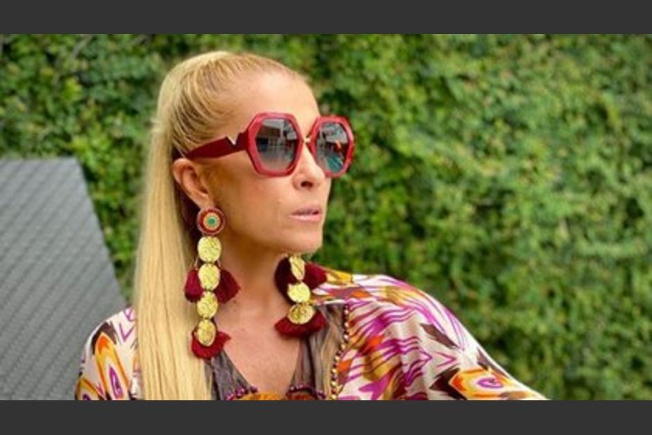 La cantante mexicana habl&oacute; sobre su salud y el tumor cancer&iacute;geno que le detectaron. (Foto: Yuri / Instagram)