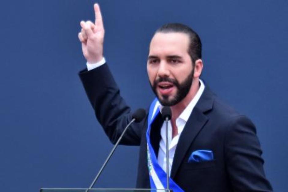 El presidente Bukele denuncia amenazas a sus diputados, tras la destituci&oacute;n de jueces en El Salvador. (Foto: AFP)