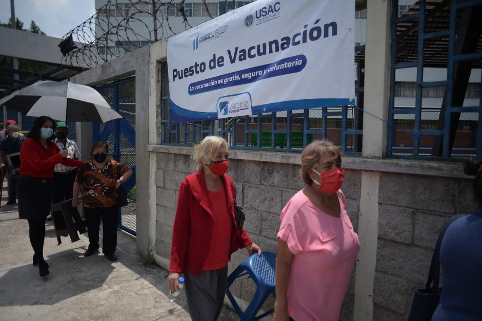 El MSPAS cerró los centros de vacunación durante este fin de semana. (Foto: Wilder López/Soy502)