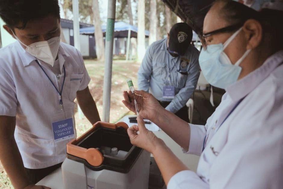 Hasta este lunes 10 de mayo, poco m&aacute;s del 1% de la poblaci&oacute;n de Guatemala ha recibido la vacuna contra el Covid-19. (Foto: Archivo/Soy502)