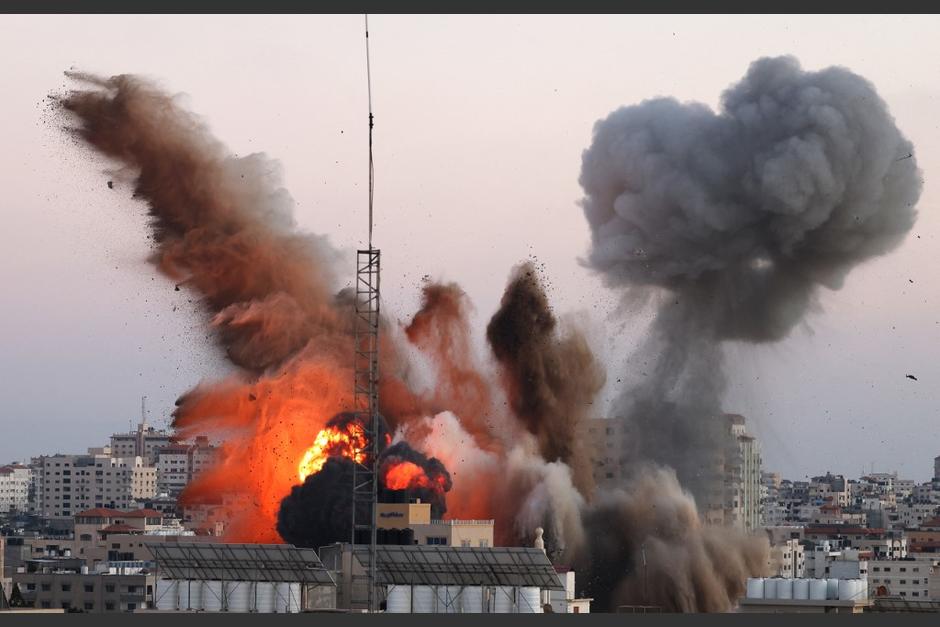 Israel&nbsp;contin&uacute;a este viernes sus bombardeos y disparos de artiller&iacute;a sobre Gaza.&nbsp;(Foto: AFP)