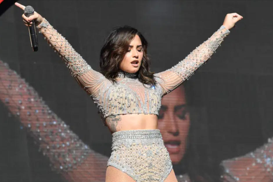 Demi Lovato es una de las estrellas no binarios. (Foto: AFP)&nbsp;