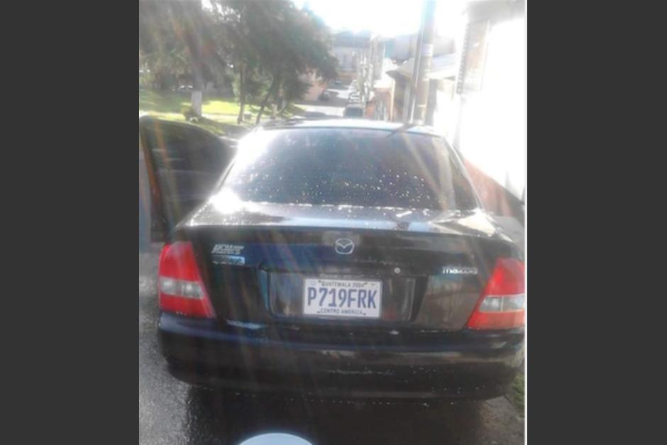 El vehículo es un Mazda sedan color negro placas 719FRK. (Foto: familia Guevara)