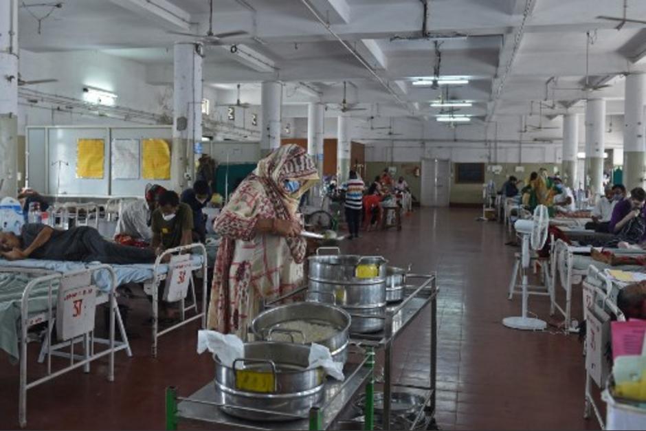 Sala exclusiva para atender a pacientes con hongo negro en Bombay, India. (Foto: AFP)
