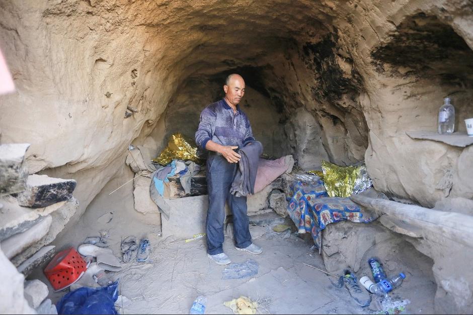Zhu Keming brind&oacute; ayuda a seis atletas y evit&oacute; que murieran cuando participaban en una extrema ultramarat&oacute;n en China. (Foto: AFP)
