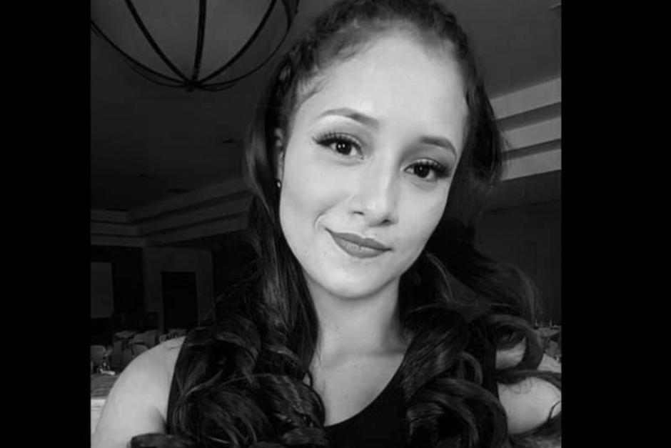 Una exreina de belleza muri&oacute; este jueves 27 de mayo en un accidente de tr&aacute;nsito en Izabal. (Foto: Sterero100)&nbsp;