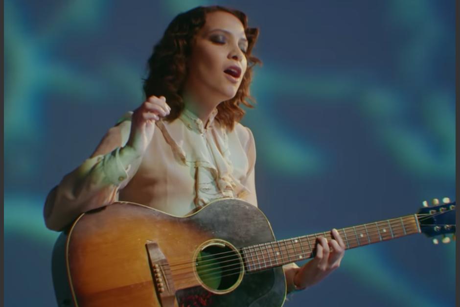 Gaby Moreno colaboró con Omara Portuondo en "Bolero a la vida". (Foto: Youtube)