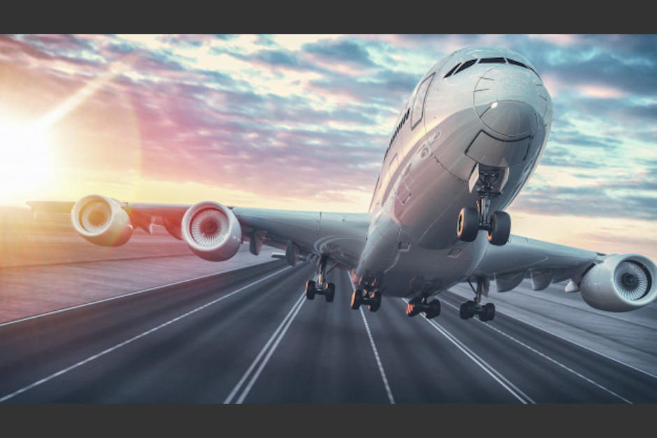 Aviones de dos pisos, con c&aacute;psulas son algunas de las propuestas para los vuelos del futuro. (Foto:AFP)