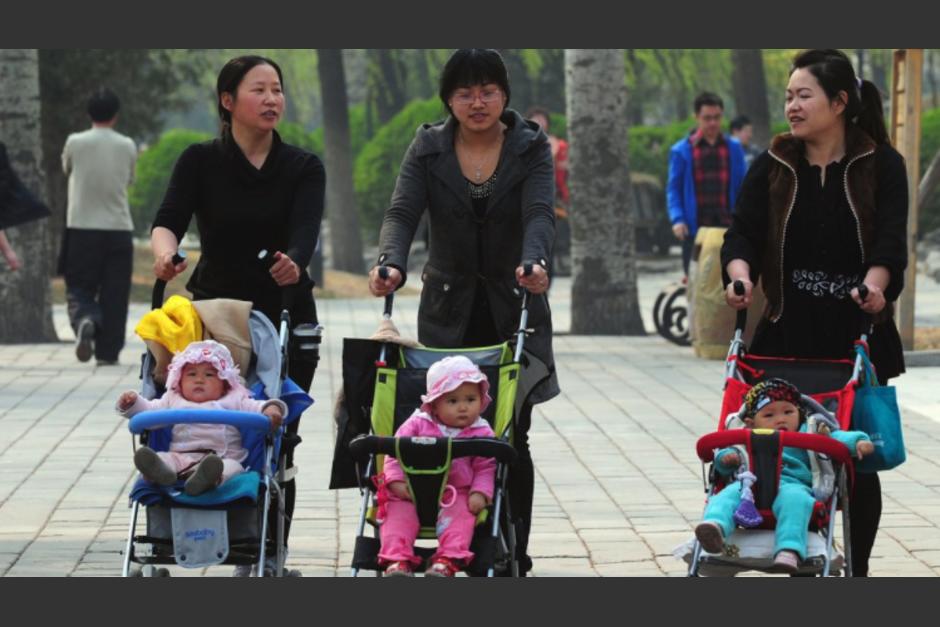 China autoriza que las parejas de ese país tengan tres hijos. (Foto: AFP)
