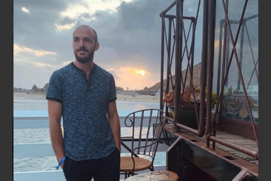 La Polic&iacute;a confundi&oacute; a la madre con Brian Laundrie mientras se manten&iacute;a vigilancia al hogar de la familia. (Foto: Instagram/Gabby Petito)