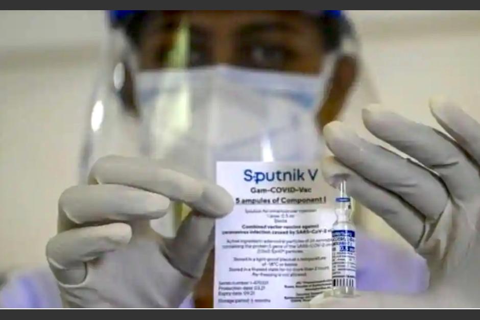 Estados Unidos no reconoce la Sputnik V a los viajeros. (Foto: AFP)