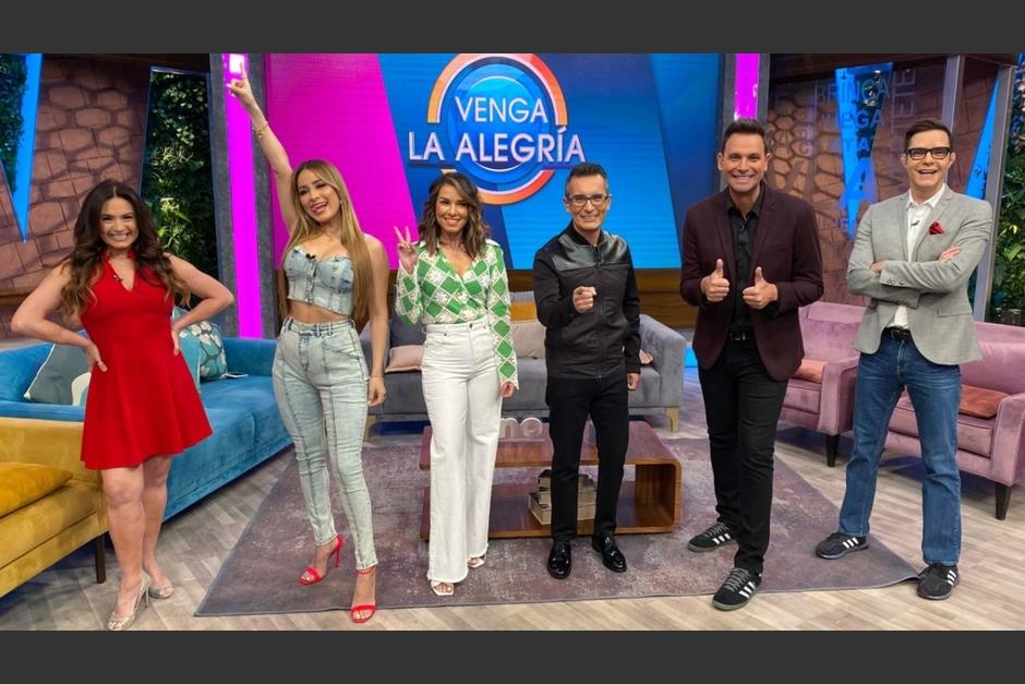 Un conductor de Venga la Alegr&iacute;a se enfrenta con colega de otro programa. (Foto: Venga la Alegr&iacute;a)