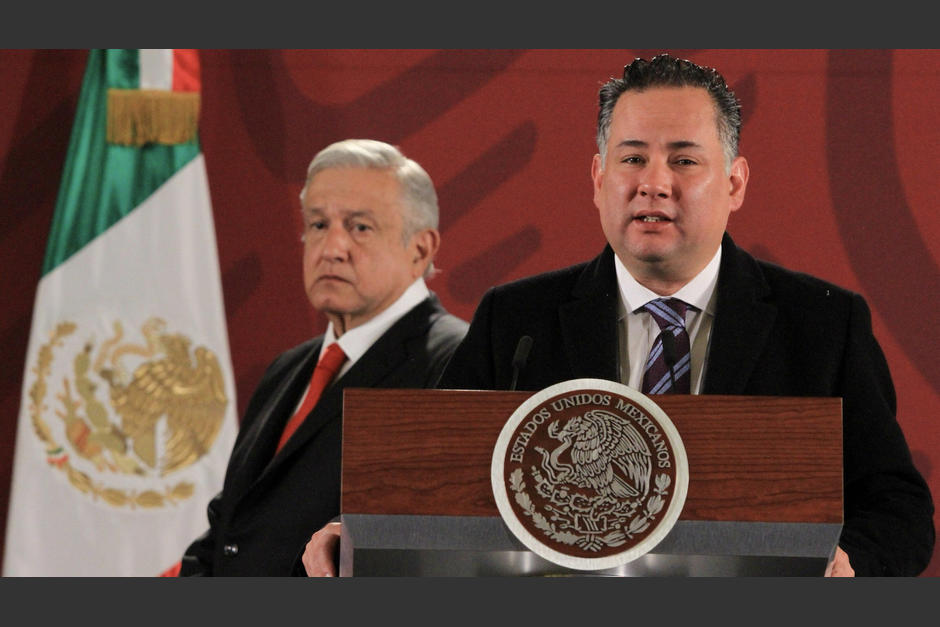 Santiago Nieto era el jefe de la Unidad de Inteligencia Financiera de la Secretaría de Hacienda de México y dejó el cargo luego de su polémica boda en Guatemala. (Foto: López Dóriga)