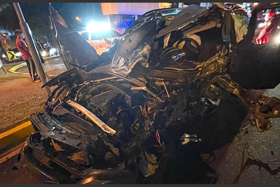 El incidente se produjo en el bulevar Liberaci&oacute;n la noche del 20 de noviembre, informaron los param&eacute;dicos. (Foto: Bomberos Municipales)