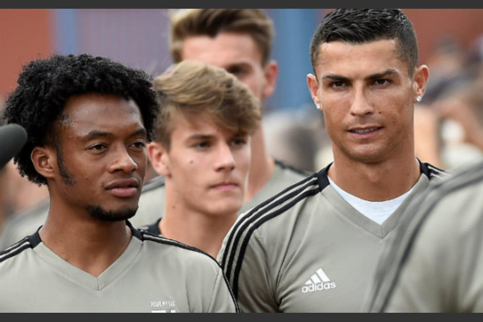 Revelan un video en el que Juan Guillermo Cuadrado y Cristiano Ronaldo se enfrentan. (Foto: Juventus)