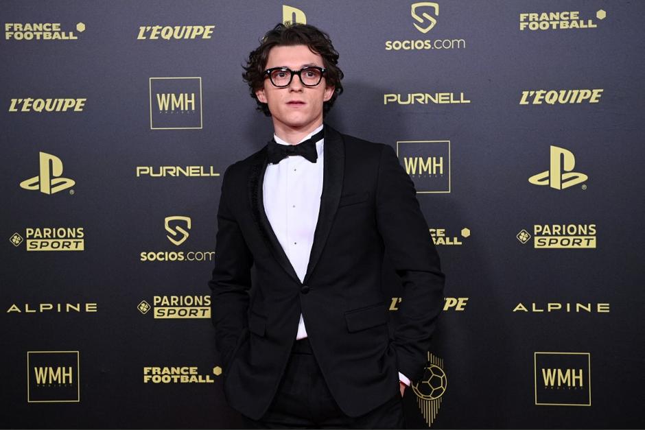 El actor se encontr&oacute; con el astro argentino en la gala del Bal&oacute;n de Oro. (Foto: AfP)&nbsp;