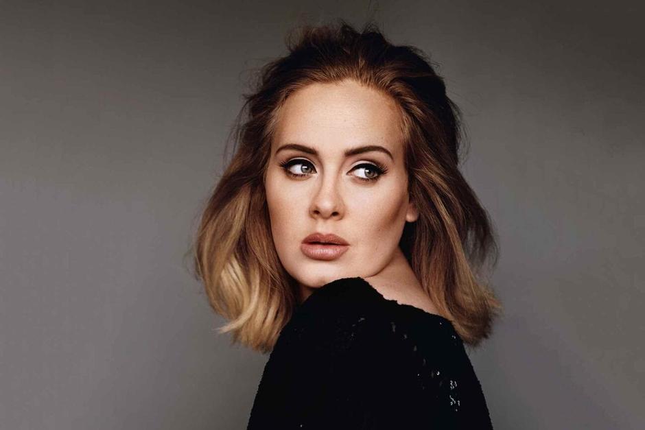 Adele tiene 33 a&ntilde;os. (Foto: Redes sociales)