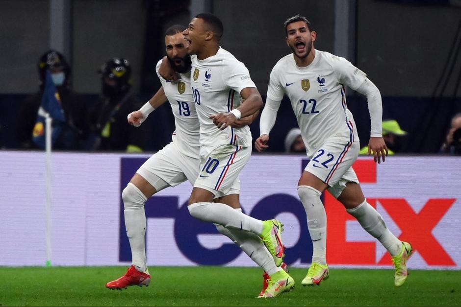 Mbapp&eacute; se luci&oacute; en el encuentro entre Francia y Espa&ntilde;a por la UEFA Nations League. (Foto: AFP)