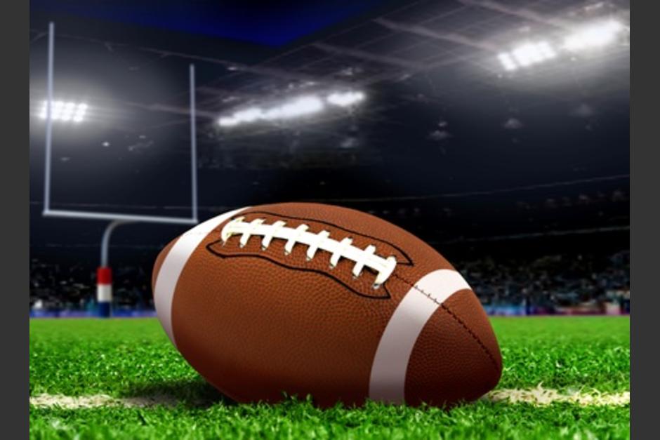 El escenario de un tiroteo fue una cancha de futbol americano. (Foto: servicios)