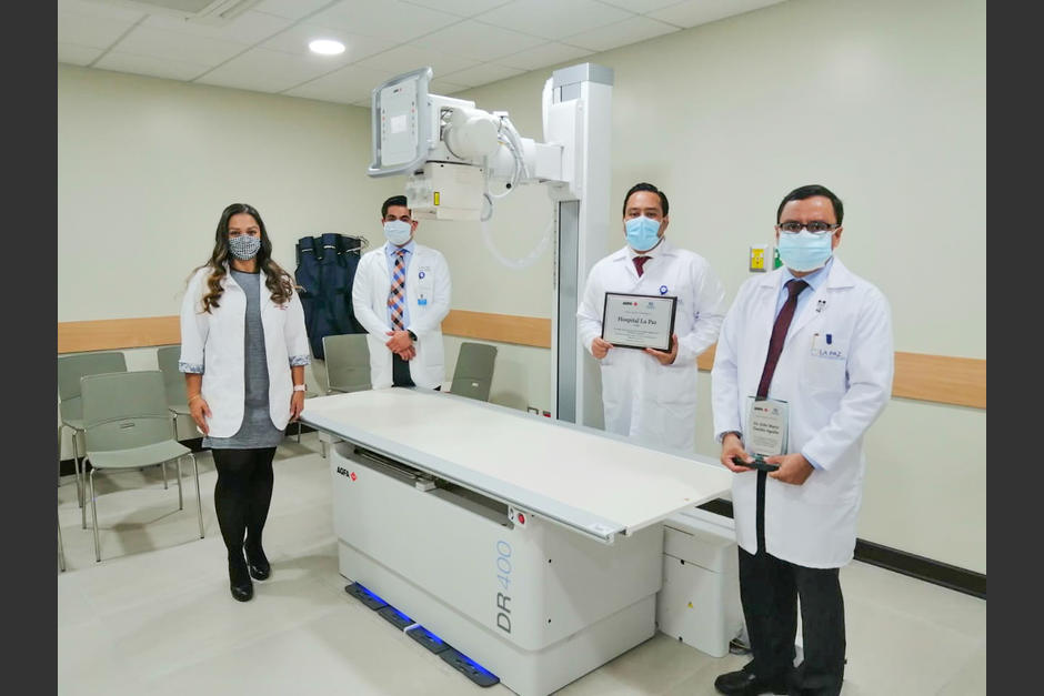 El DR400 de AGFA incorpora tecnolog&iacute;a de punta en sus componentes de hardware y software en la radiolog&iacute;a digital directa. (Fotograf&iacute;a cortes&iacute;a: La Paz, Grupo Hospitalario)