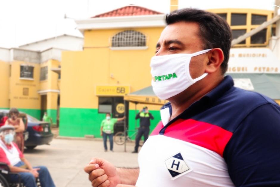 El alcalde de San Miguel Petapa public&oacute; un video donde baila para incentivar a la vacunaci&oacute;n. (Foto: Facebook Mynor Morales)&nbsp;