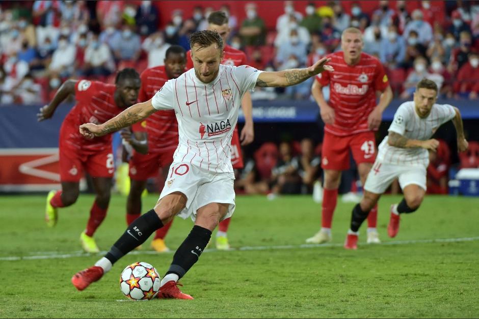 El encuentro entre el Sevilla y el Salzburg reparti&oacute; puntos con el empate 1 a 1. (Foto: AFP)