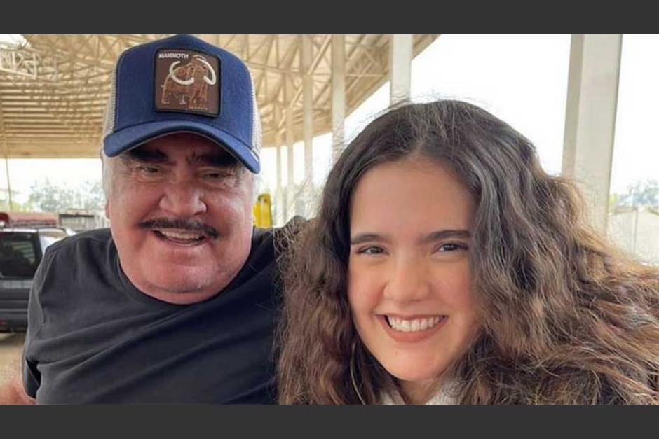 La nieta de Vicente Fern&aacute;ndez en medio de l&aacute;grimas asegura "No podemos hacer nada". (Foto: tvnotas.com.mx)