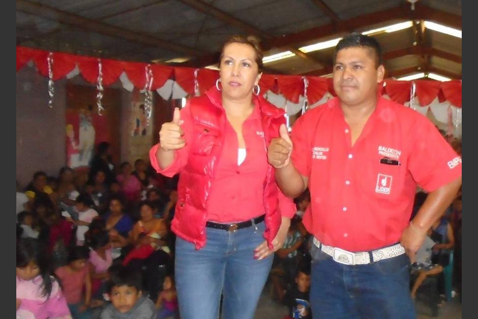 Alcalde de Nentón, Rudi Gordillo, junto con la diputada Sofía Hernández, durante la campaña política del extinto partido de Líder, en 2015. (Foto: Facebook/Rudi Gordillo)
