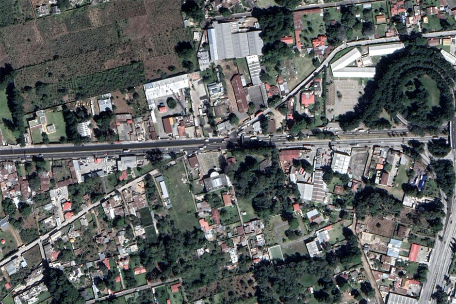 El proyecto vial busca erradicar un nuevo de congestionamiento que se llega a presentar constantemente en el kil&oacute;metro 33 de la ruta Interamericana. (Foto: Google Maps)