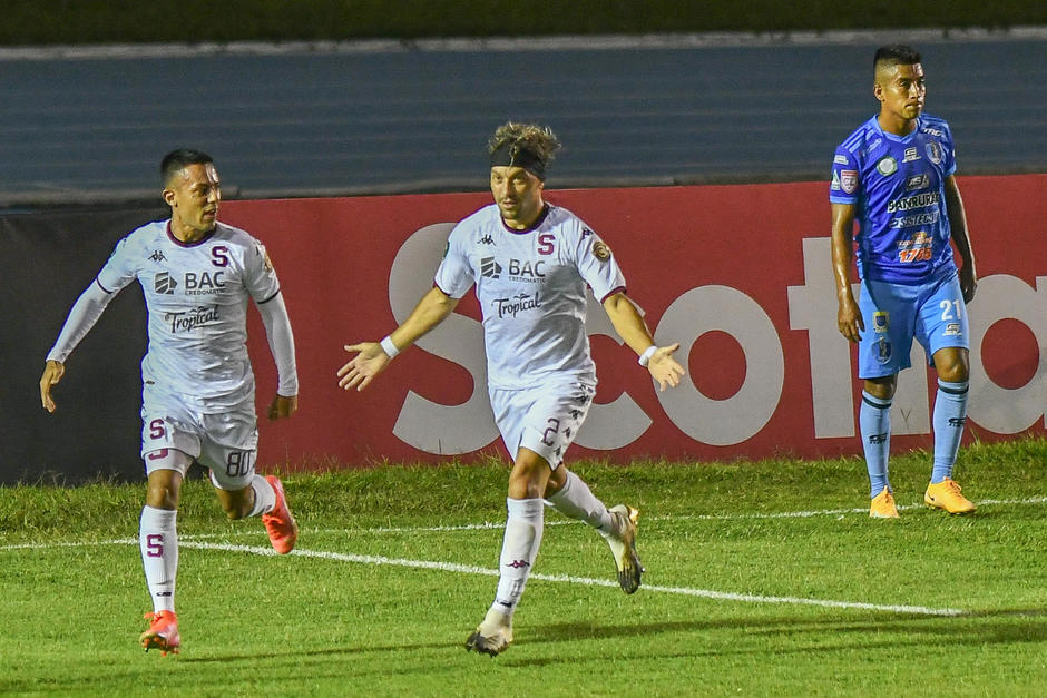 Saprissa aprovechó las oportunidades para propinarle su primera derrota a Santa Lucía en la temporada 2021-2022. (Foto: Sergio Muñoz/Nuestro Diario)