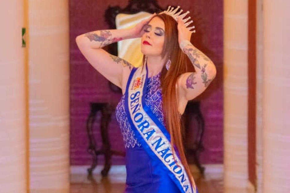 La Se&ntilde;ora Nacional de Independencia edici&oacute;n Bicentenario luci&oacute; sus tatuajes. (Foto: Oficial