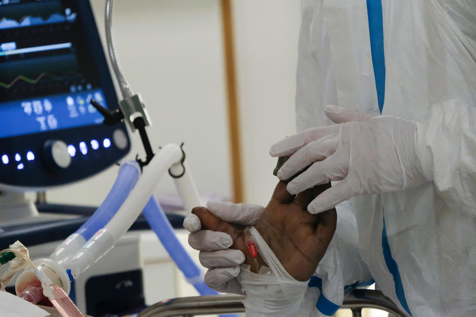 Joshua Garza necesit&oacute; de un trasplante pulmonar para continuar con vida luego de sufrir covid-19 sin haberse vacunado. (Foto: Shutterstock)
