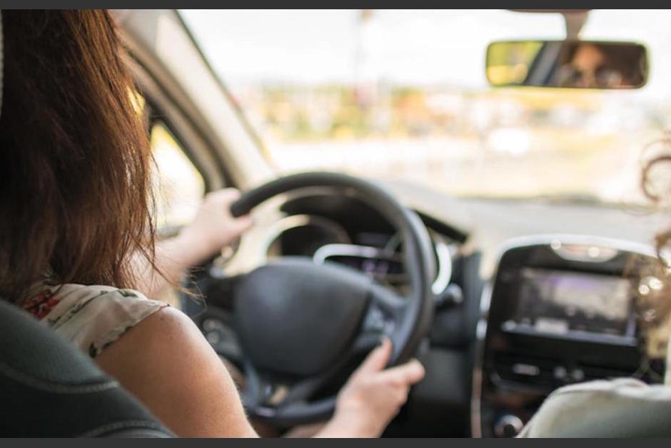 Una mujer provoc&oacute; un accidente de tr&aacute;nsito y ofreci&oacute; pagar 100 quetzales por los da&ntilde;os. El veh&iacute;culo en que viajaba tiene una multa pendiente de pago por exceso de velocidad. (Foto ilustrativa: Vix)