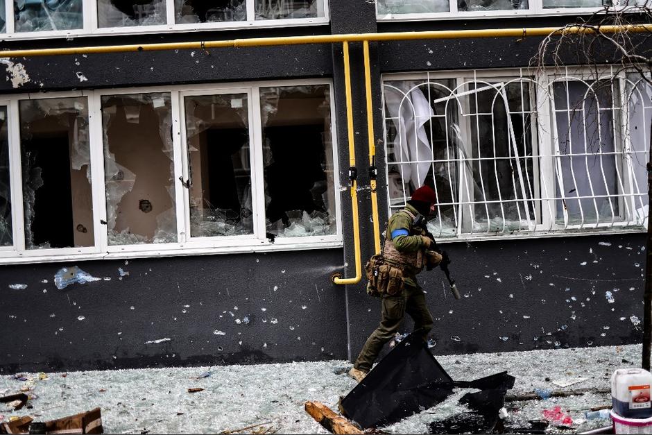 Los civiles fueron encontrados muertos y atados de manos. (Foto: AFP)