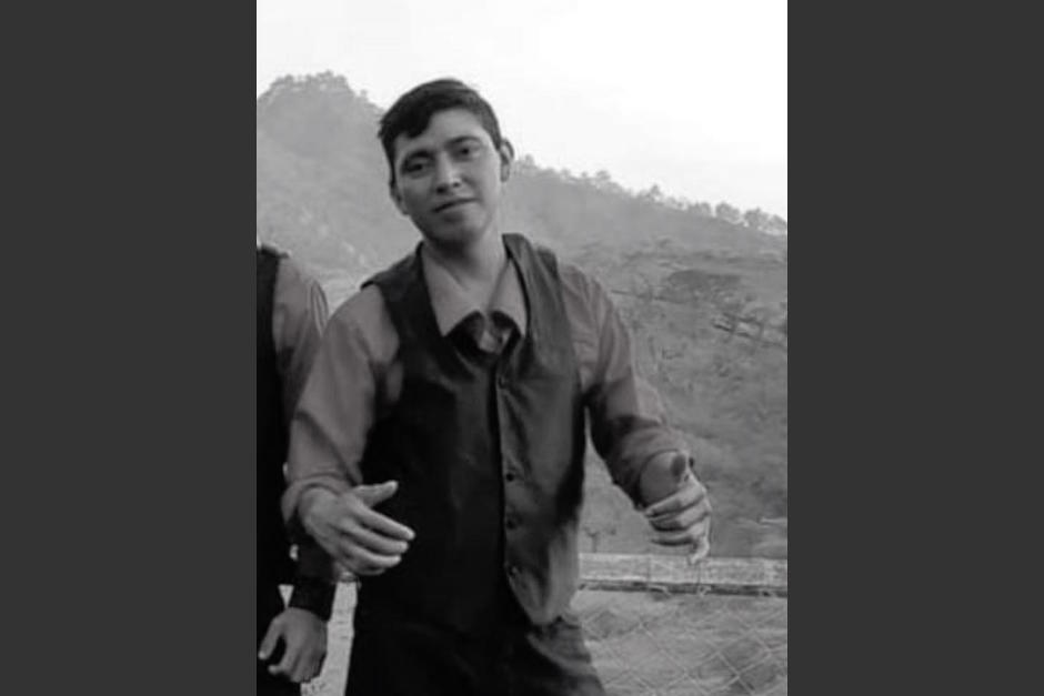 Un hombre identificado como Felix Tista Izaguirre muri&oacute; tras ser atacado con machetes en un baile social en Cubulco. (Foto: Noti Cubulco)