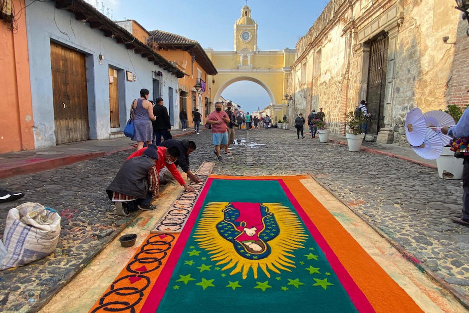 Así lucen las alfombras en Semana Santa. (Foto: Fredy Hernández)
