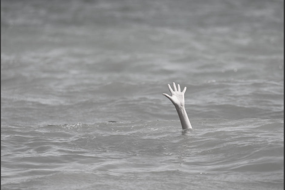 Una menor de 15 a&ntilde;os muri&oacute; ahogada en el Lago de Amatitl&aacute;n, mientras una adulta fue rescatada con vida. (Foto: Shutterstock)