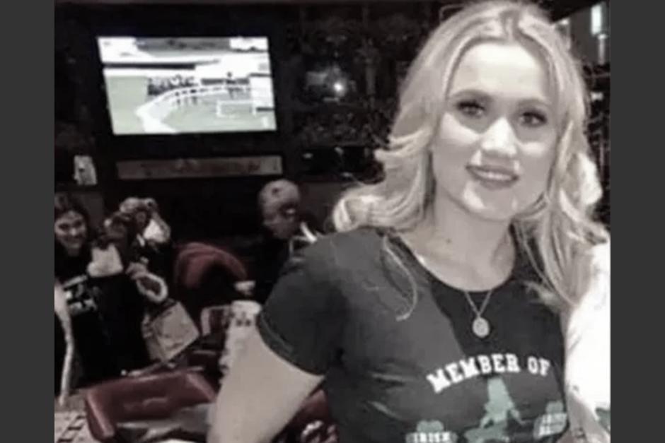 Mujer muri&oacute; en su despedida de soltera y fue enterrada con su vestido de novia. (Foto: Redes sociales )