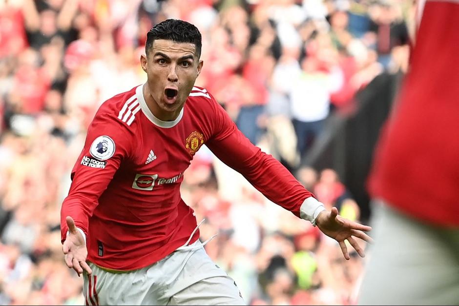 Con triplete de Cristiano Ronaldo el Manchester United venci&oacute; al Norwich. (Foto: AFP)
