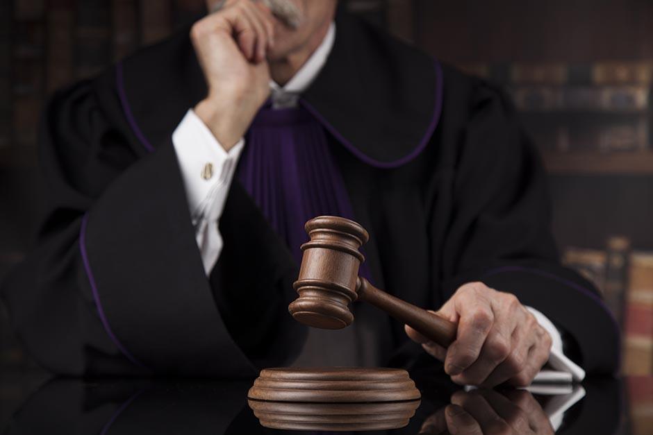 La FECI realiza varios allanamientos en un juzgado de Cobán y presentarán antejuicio contra juez. (Foto ilustrativa: Shutterstock)