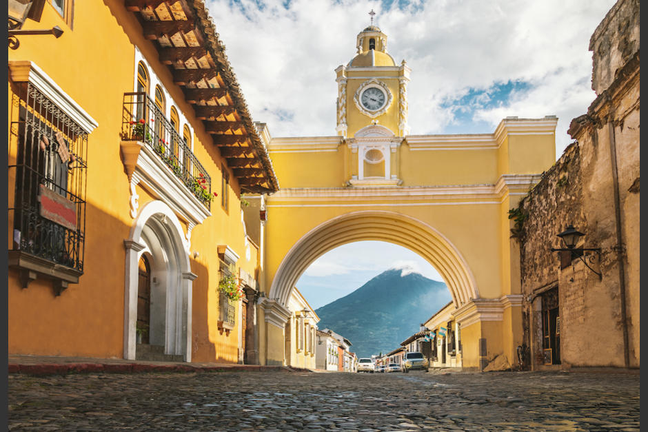 El nuevo impuesto aplicar&aacute; para hoteles cinco y cuatro estrellas de Antigua Guatemala, seg&uacute;n el nuevo reglamento de la Municipalidad de esa localidad. (Foto: Shutterstock)&nbsp;